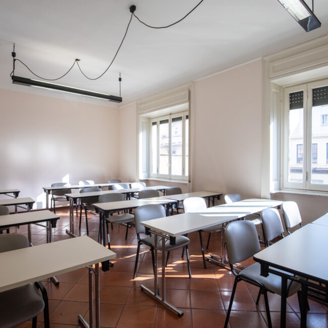 spazio macchi aula per corsi numero 9