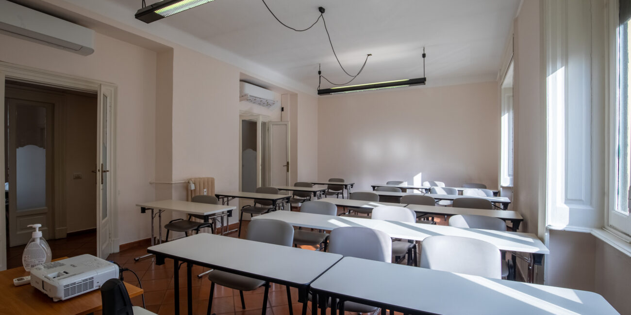 spazio macchi aula per corsi numero 9