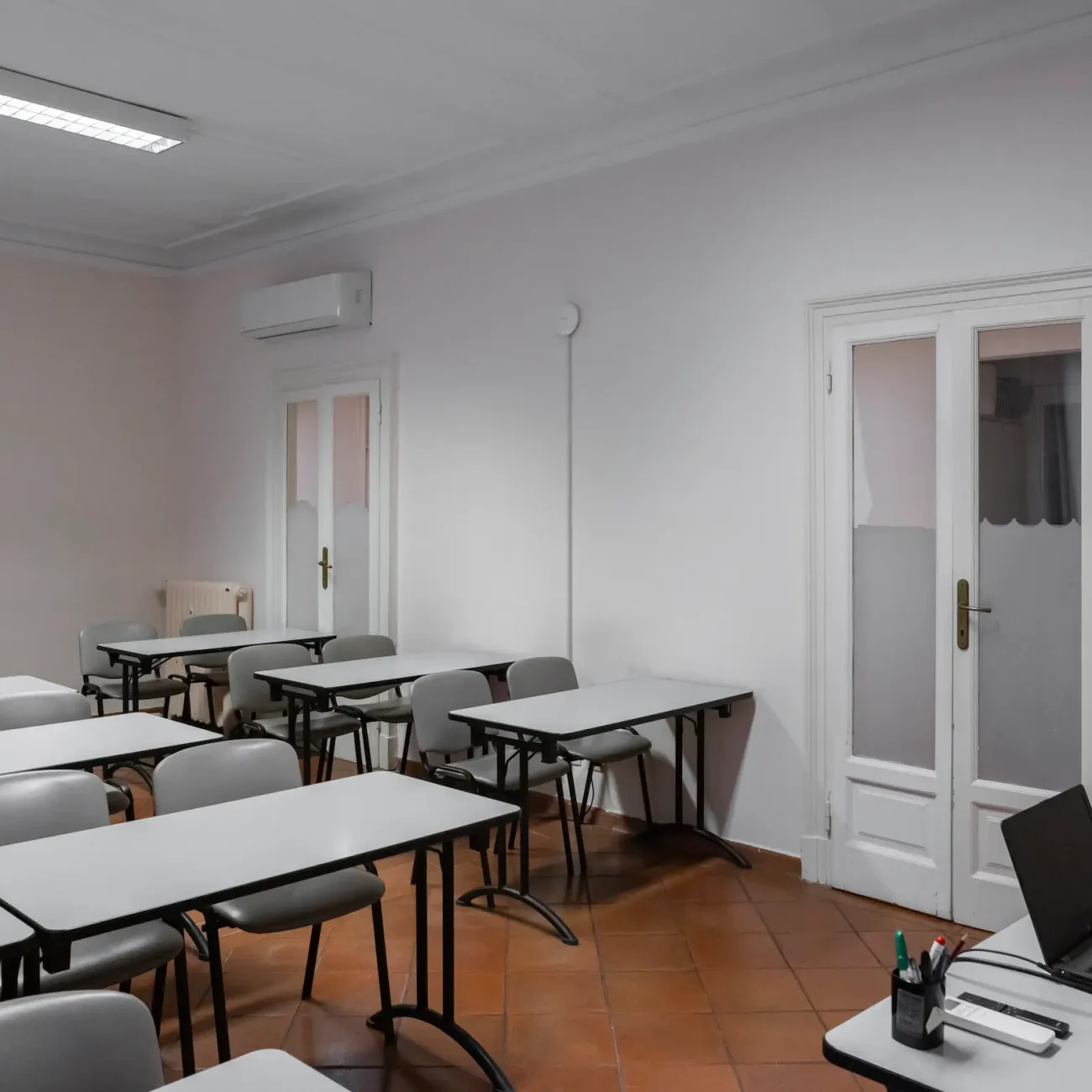 Aula numero 12 e 14 spazio macchi sale formazione milano
