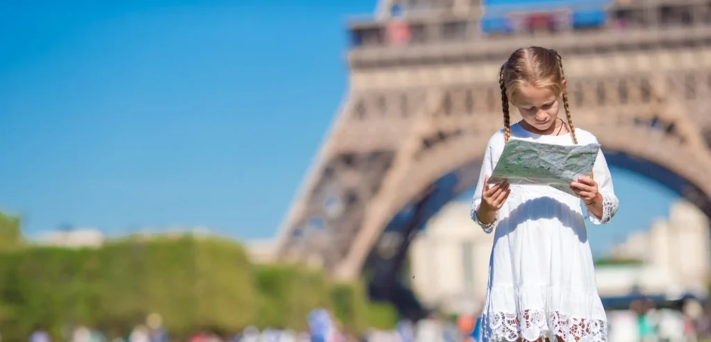  Dove Andare in Gita Scolastica all’Estero? 10 Mete in Europa gita a parigi
